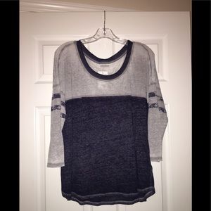 Abound NWT Breakthrough Long Sleeve T-shirt Large